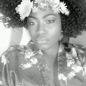 Meet your Posher, Lilian